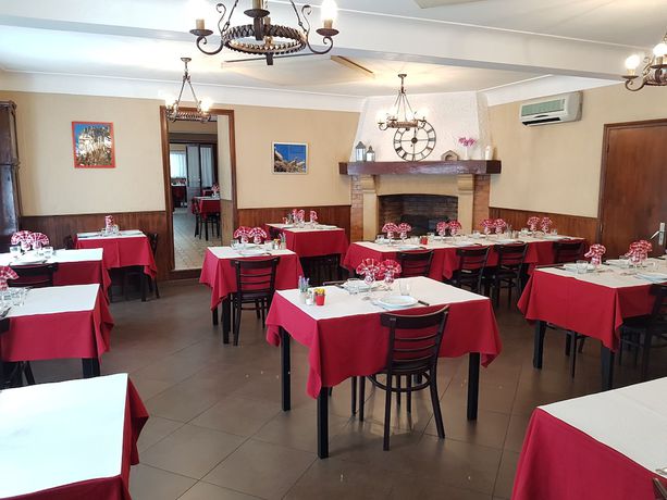 Imagen del bar/restaurante del Hotel H&ocirc;tel Restaurant de la Jonte. Foto 9