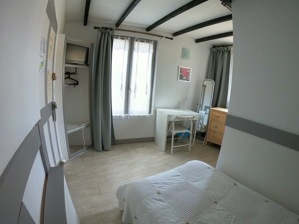 Imagen de la habitación del Hotel H&ocirc;tel Restaurant le Palais. Foto 3