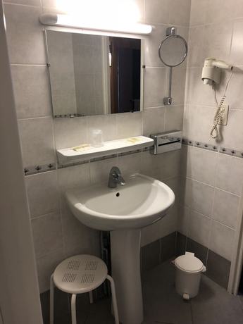 Imagen de la habitación del Hotel H&ocirc;tel Restaurant le Perce Neige. Foto 8