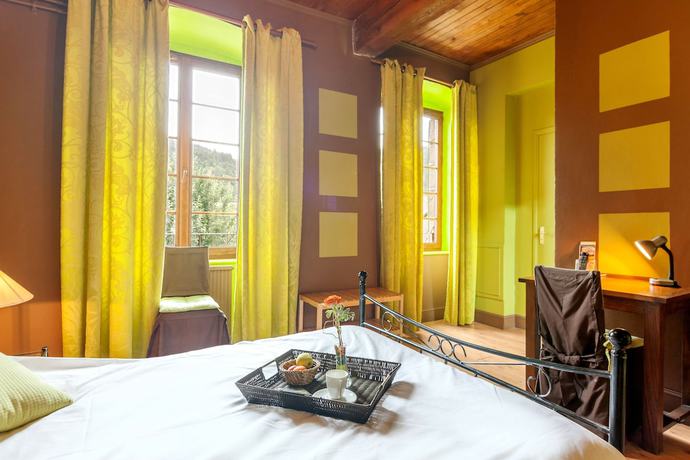 Imagen de la habitación del Hotel H&ocirc;tel Restaurant le Prieur&eacute;. Foto 3