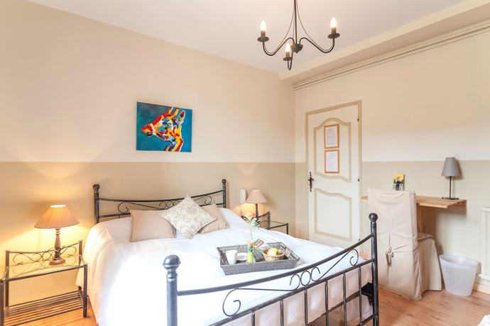 Imagen de la habitación del Hotel H&ocirc;tel Restaurant le Prieur&eacute;. Foto 4