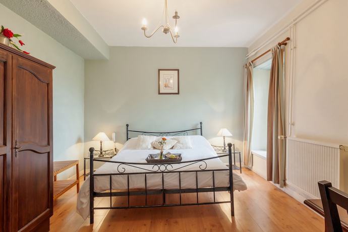 Imagen de la habitación del Hotel H&ocirc;tel Restaurant le Prieur&eacute;. Foto 5