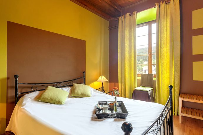 Imagen de la habitación del Hotel H&ocirc;tel Restaurant le Prieur&eacute;. Foto 12