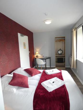 Imagen de la habitación del Hotel H&ocirc;tel Restaurant le clos de l \'Ancien Pressoir. Foto 4