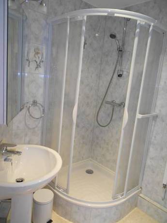 Imagen de la habitación del Hotel H&ocirc;tel Roess. Foto 7
