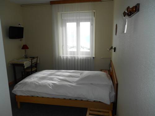 Imagen de la habitación del Hotel H&ocirc;tel Roess. Foto 9