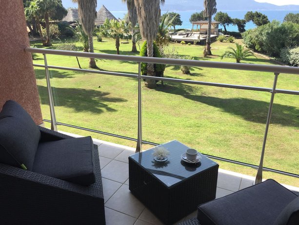 Imagen de la habitación del Hotel Hôtel Ruesco. Foto 7