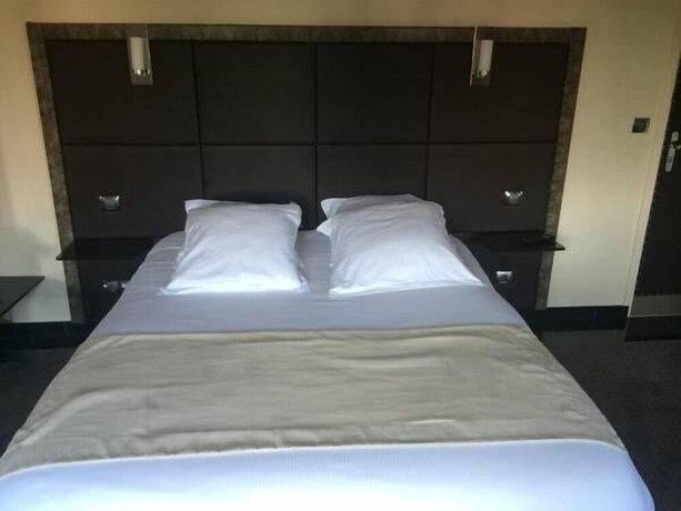 Imagen de la habitación del Hotel H&ocirc;tel Saint Alban. Foto 10