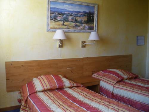 Imagen de la habitación del Hotel H&ocirc;tel Saint Clair. Foto 4