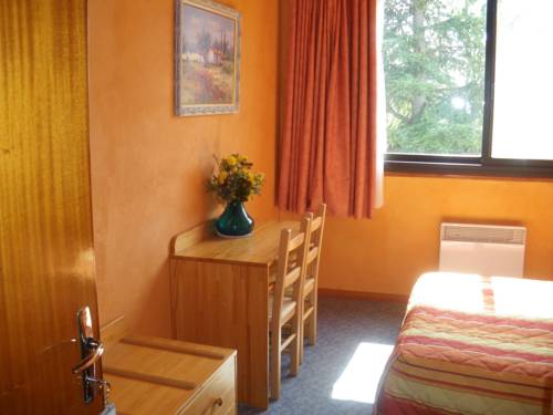 Imagen de la habitación del Hotel H&ocirc;tel Saint Clair. Foto 7