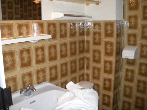 Imagen de la habitación del Hotel H&ocirc;tel Saint Clair. Foto 11