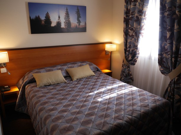 Imagen de la habitación del Hotel H&ocirc;tel Saint Georges. Foto 6