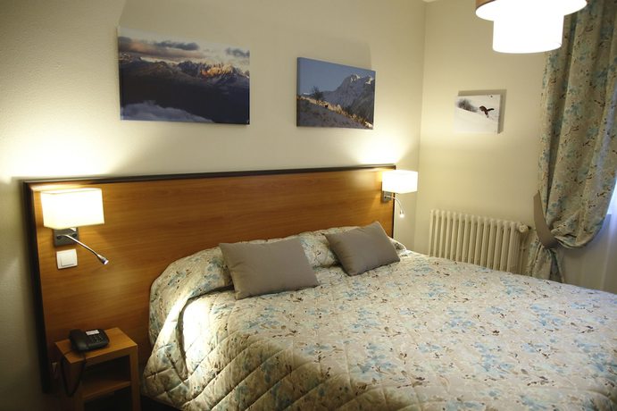 Imagen de la habitación del Hotel H&ocirc;tel Saint Georges. Foto 13