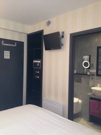 Imagen de la habitación del Hotel H&ocirc;tel Saint Guirec Et De La Plage. Foto 2