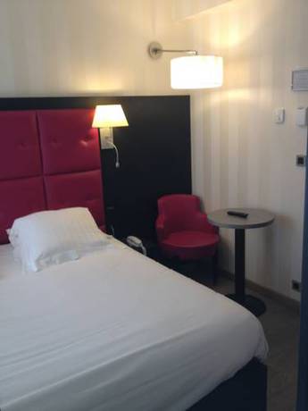 Imagen de la habitación del Hotel H&ocirc;tel Saint Guirec Et De La Plage. Foto 3