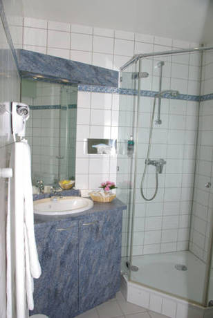 Imagen de la habitación del Hotel H&ocirc;tel Saint Hubert - Colmar Sud. Foto 9