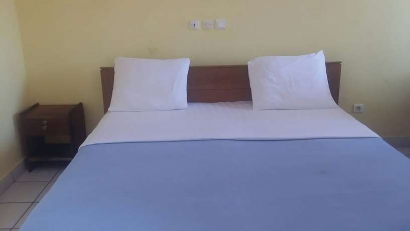 Imagen de la habitación del Hotel H&ocirc;tel Saint Jacques - Centre Ville. Foto 4