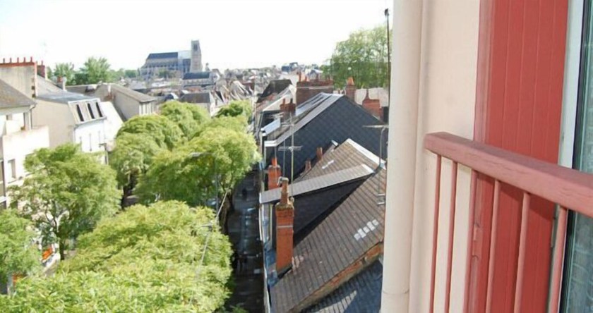 Imagen de la habitación del Hotel H&ocirc;tel Saint Jean, BOURGES. Foto 17