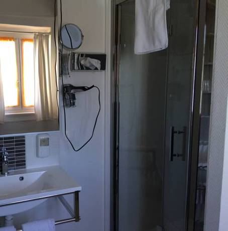 Imagen de la habitación del Hotel Hôtel Saint Jean. Foto 4