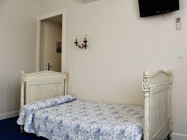 Imagen de la habitación del Hotel H&ocirc;tel Sainte Marie. Foto 16