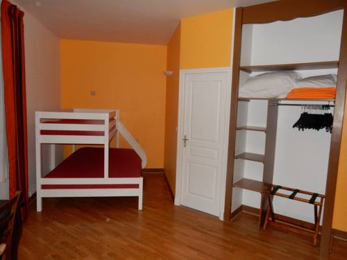 Imagen de la habitación del Hotel Hôtel Saint-hubert. Foto 6