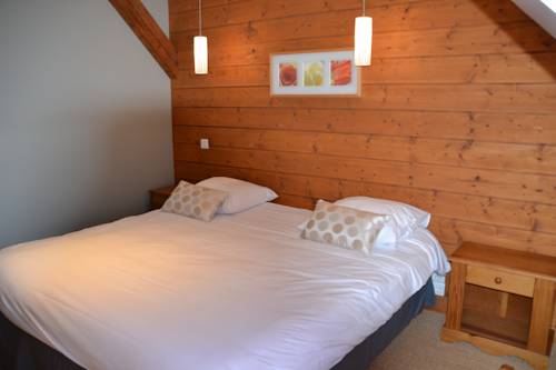 Imagen de la habitación del Hotel H&ocirc;tel Saint-pierre, Pontarlier. Foto 3