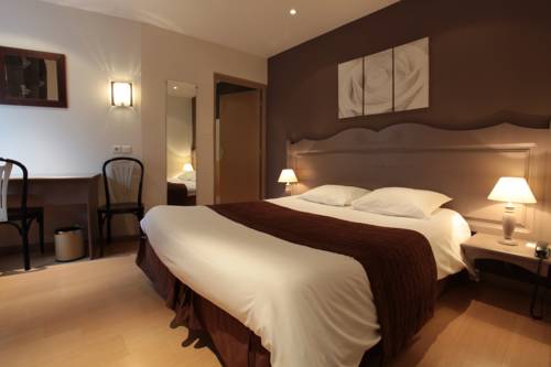 Imagen de la habitación del Hotel H&ocirc;tel Saint-pierre, Pontarlier. Foto 6