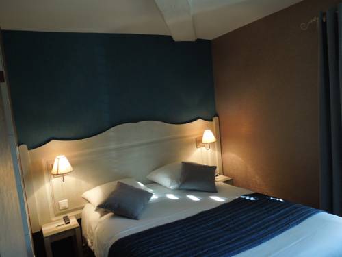 Imagen de la habitación del Hotel H&ocirc;tel Saint-pierre, Pontarlier. Foto 8