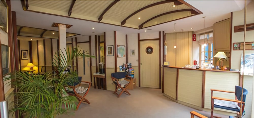 Imagen de los interiores del Hotel Hôtel San Pedro. Foto 16