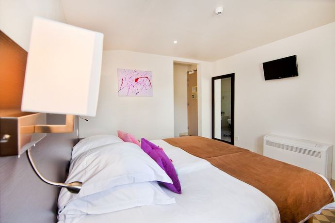 Imagen de la habitación del Hotel H&ocirc;tel Si Mea. Foto 8