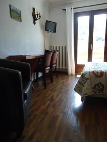 Imagen de la habitación del Hotel H&ocirc;tel Soleil des Neiges. Foto 9