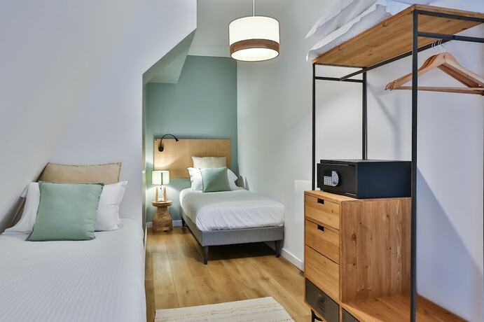 Imagen de la habitación del Hotel H&ocirc;tel Spa Face &agrave; la Mer. Foto 11
