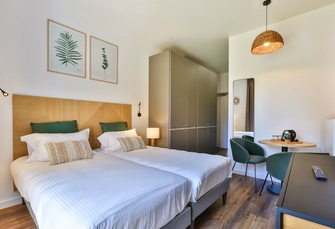 Imagen de la habitación del Hotel H&ocirc;tel Spa Face &agrave; la Mer. Foto 15