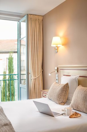 Imagen de la habitación del Hotel H&ocirc;tel Spa Thermalia. Foto 12