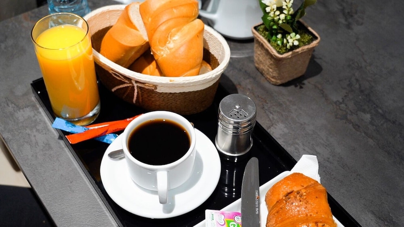 Imagen del bar/restaurante del Hotel Hôtel Suisse. Foto 3