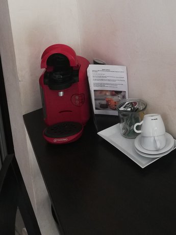 Imagen de la habitación del Hotel H&ocirc;tel Synaya. Foto 6