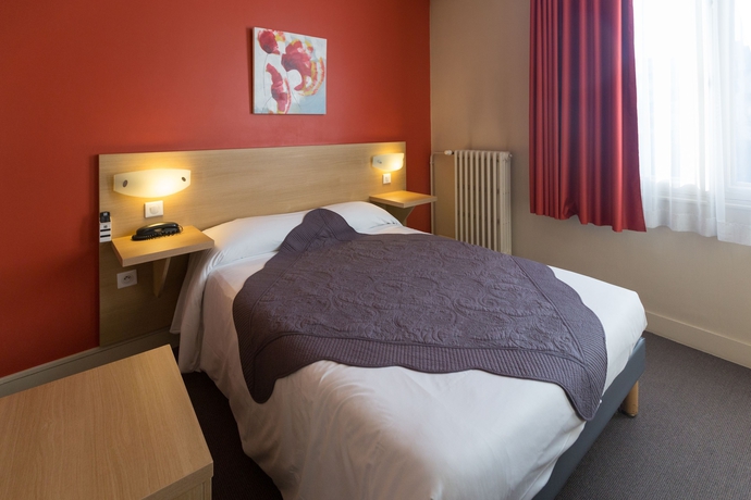 Imagen de la habitación del Hotel H&ocirc;tel Terminus, ANGOULEME. Foto 13