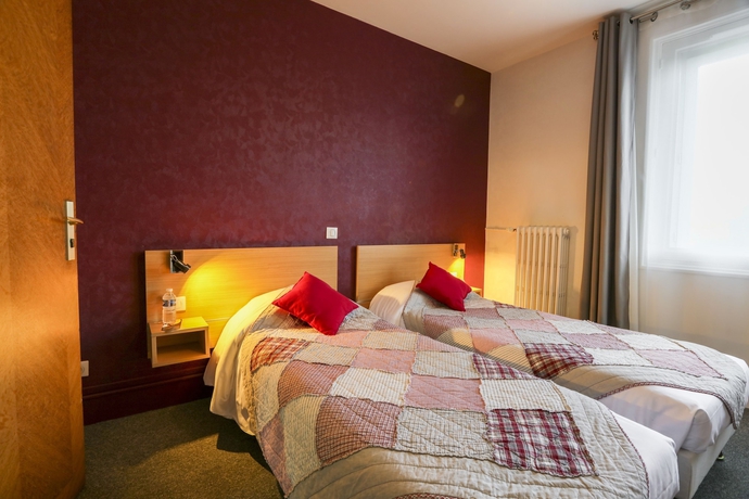 Imagen de la habitación del Hotel H&ocirc;tel Terminus, ANGOULEME. Foto 18