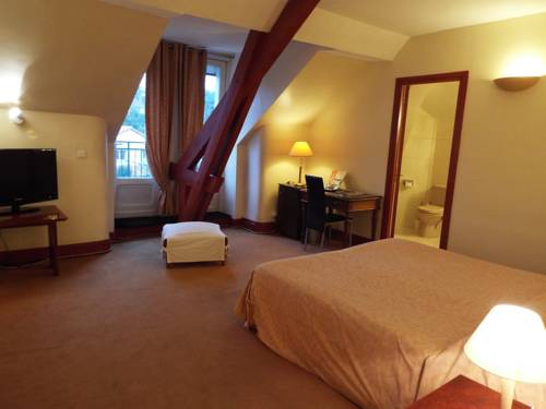 Imagen de la habitación del Hotel Hôtel Terminus, Cahors. Foto 16