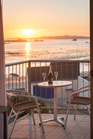 Imagen de la habitación del Hotel Hôtel Thalasstonic. Foto 8