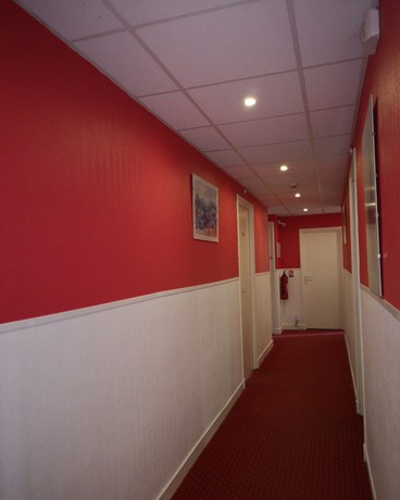 Imagen de los interiores del Hotel H&ocirc;tel Trianon, Tours. Foto 16