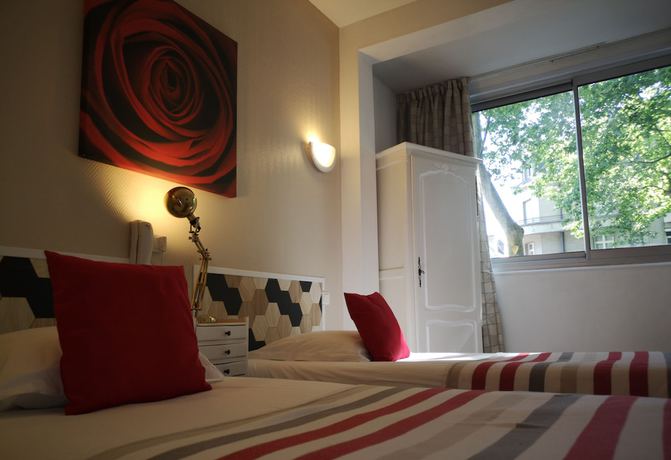 Imagen de la habitación del Hotel H&ocirc;tel Trianon, Tours. Foto 12