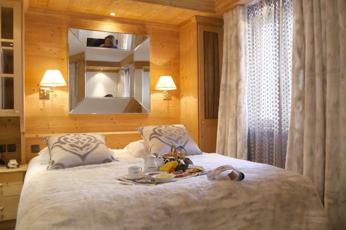 Imagen de la habitación del Hotel H&ocirc;tel Tsanteleina. Foto 16