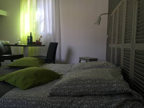 Imagen de la habitación del Hotel H&ocirc;tel U Passa Tempu. Foto 10