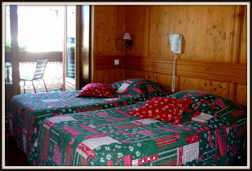 Imagen de la habitación del Hotel H&ocirc;tel Val D'este. Foto 13