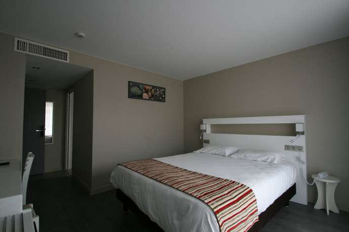 Imagen de la habitación del Hotel Hôtel Valencia. Foto 6