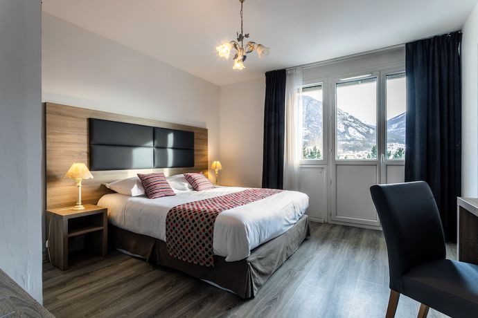 Imagen de la habitación del Hotel H&ocirc;tel Vauban Brian&ccedil;on. Foto 17