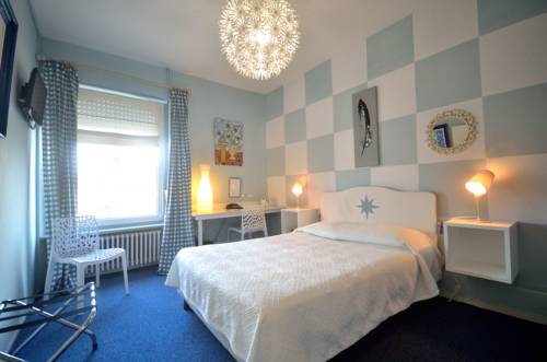 Imagen de la habitación del Hotel H&ocirc;tel Vauban. Foto 13