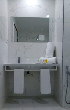 Imagen de la habitación del Hotel H&ocirc;tel Vent-Dome Khaled. Foto 6