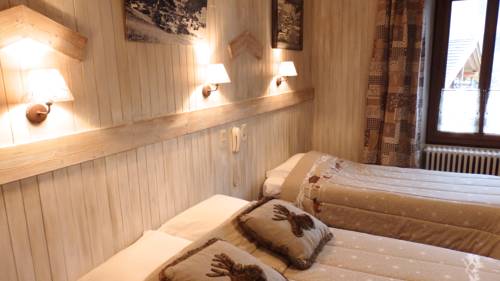 Imagen de la habitación del Hotel H&ocirc;tel Viallet. Foto 2